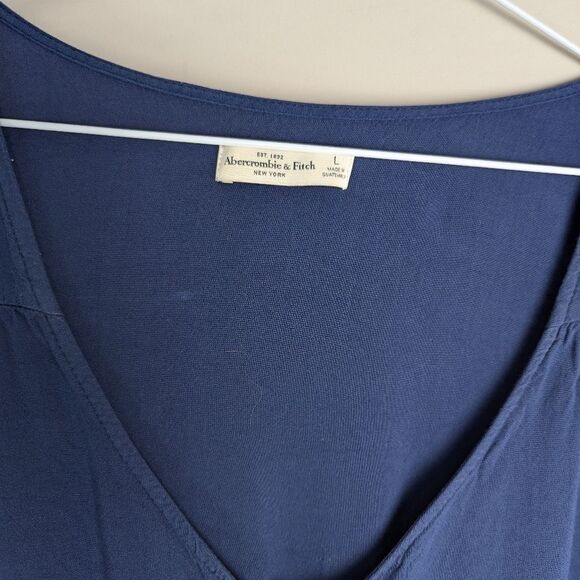 Abercrombie & Fitch Navy Blue Romper Women’s Button Front Shorts Sz L - Picture 4 of 6